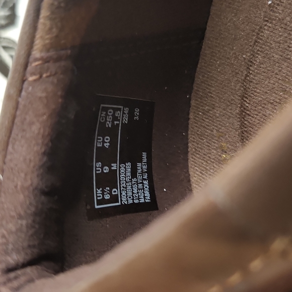 Collection by Clarks b23 - Picture 10 of 11